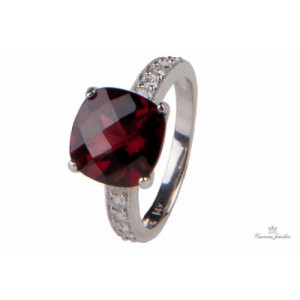 garnet ring