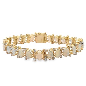 Estate 14kt Yellow Gold Opal And Diamond Bracelet