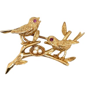 Estate 14kt Yellow Gold Song Birds And Nest Brooch