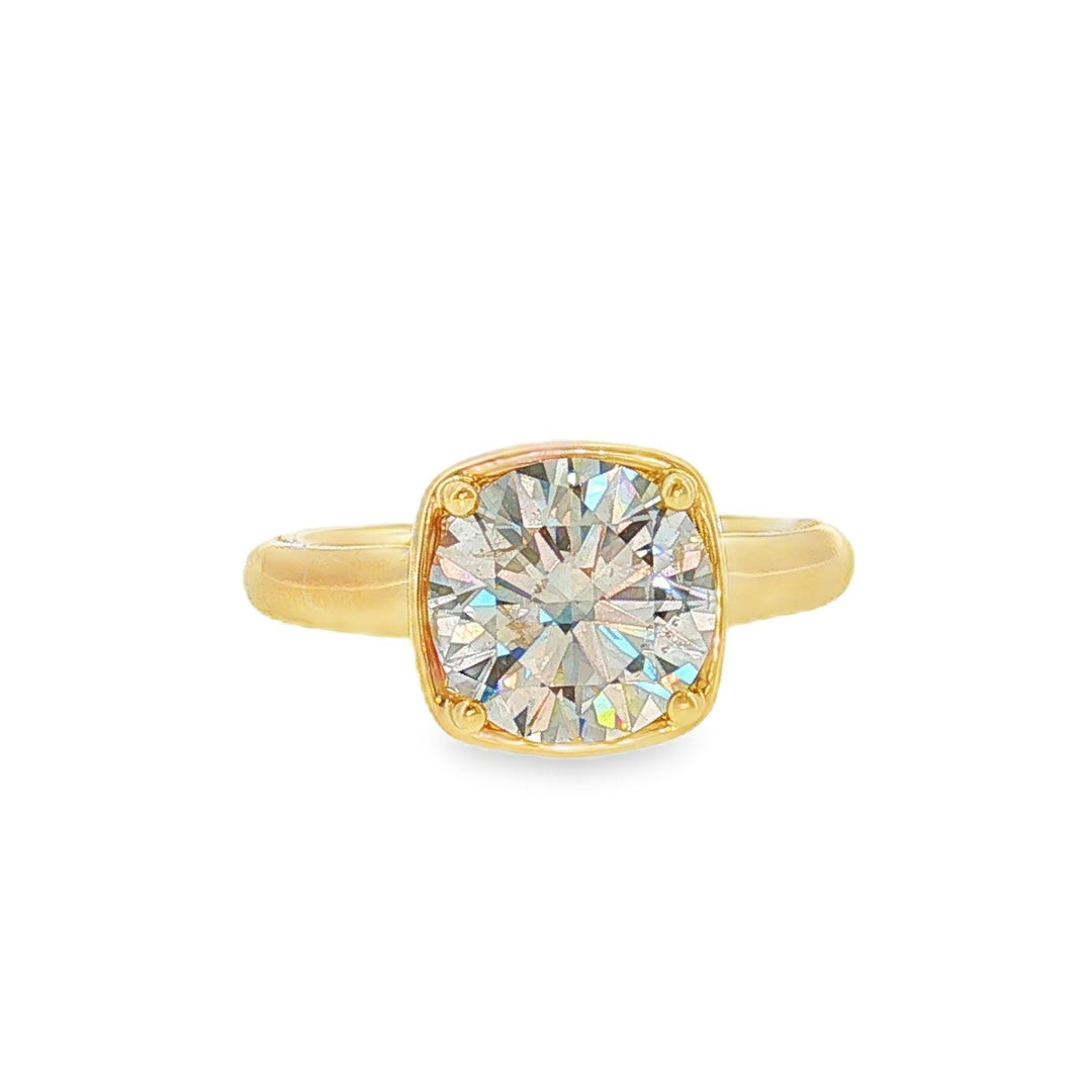 14kt yellow gold round diamond engagement ring
