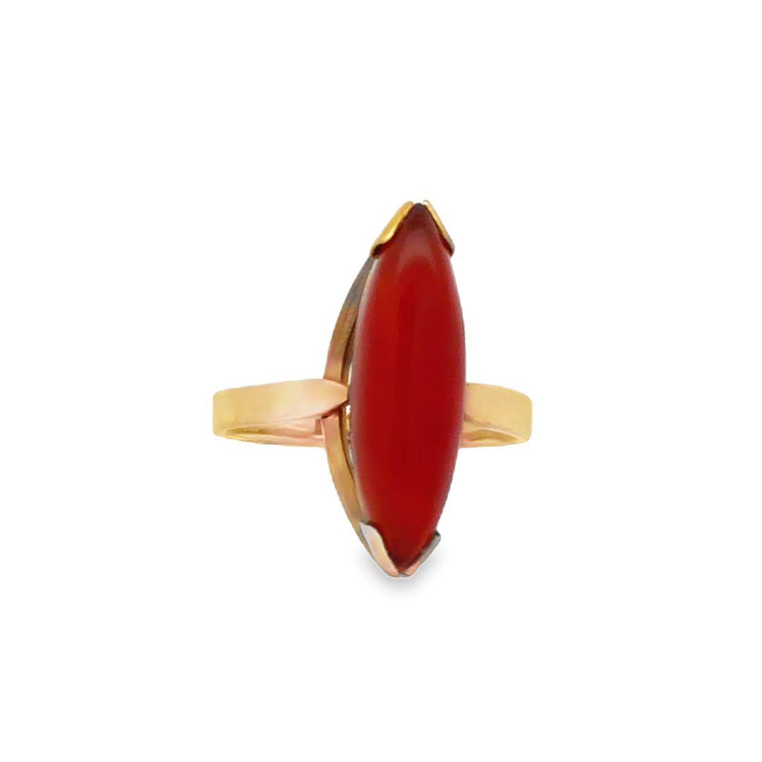 Estate Mid-Century 14kt yellow gold carnelian ring