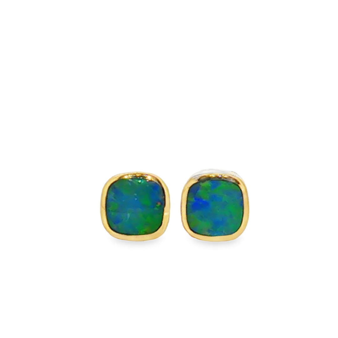 14kt yellow gold bezel-set opal stud earrings
