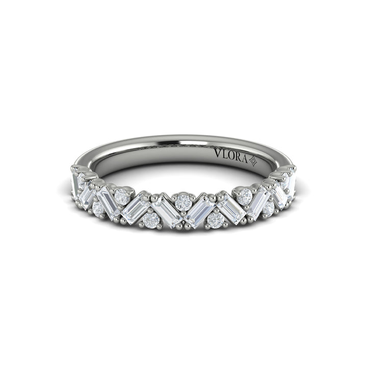 Vlora 14kt white gold baguette and round diamonds band ring