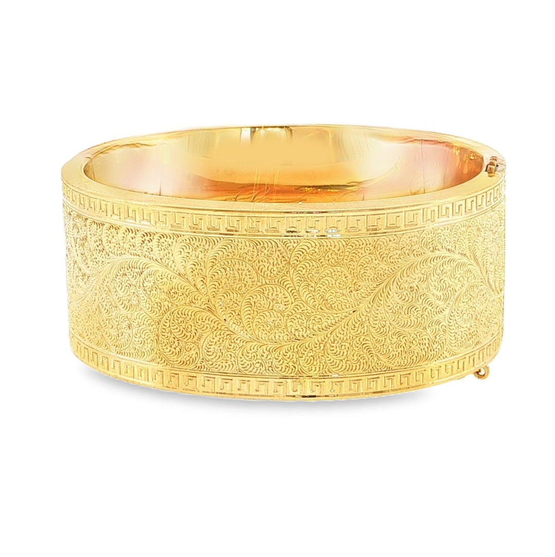 Estate 14kt yellow gold engraved bangle bracelet