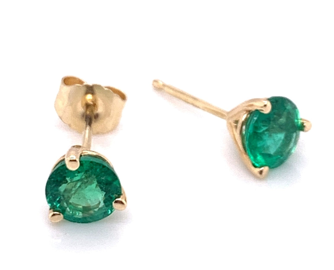 14kt yellow gold 0.90-carat emerald stud earrings