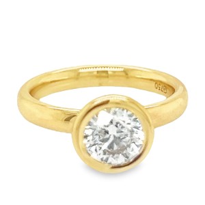 Gumuchian 18kt Yellow Gold Bezel Solitaire Diamond Ring