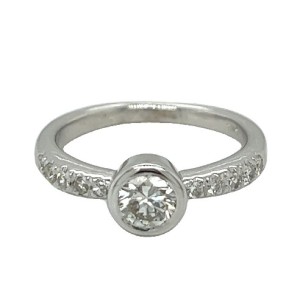 Estate 14kt White Gold Bezel Set Diamond Fashion Ring