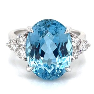 14kt White Gold Aquamarine And Diamond Ring