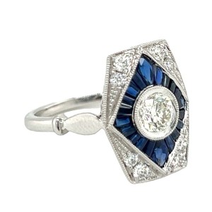 18kt White Gold Sapphire And Diamond Vintage-inspired Ring