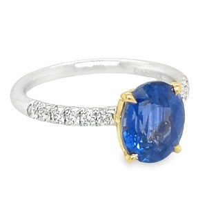 Christophe Danhier 18kt White Gold Oval Sapphire Ring With Diamonds