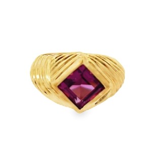 Estate 18kt Yellow Gold Garnet Dome Ring