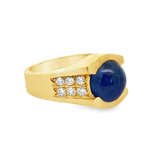 Estate 18kt Yellow Gold Star Sapphire And Diamond Ring