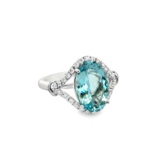 Gumuchian Platinum Aquamarine And Diamond Ring