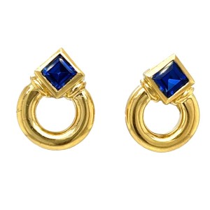 Estate 18kt Yellow Gold Blue Sapphire Earrings