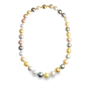 17.5" Single Strand Multicolor Pearl Necklace