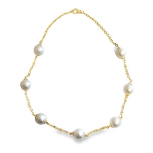 Estate 18kt Yellow Gold South Sea Pearl Station Necklace