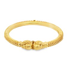 Estate 22kt Yellow Gold Kada Bangle Bracelet Estate 22kt Yellow Gold Kada Bangle Bracelet