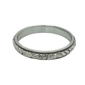 Estate Art Deco 18kt White Gold Engraved Wedding Band