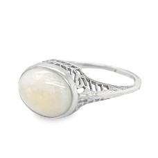 Estate Art Deco 14kt White Gold Opal Filigree Ring