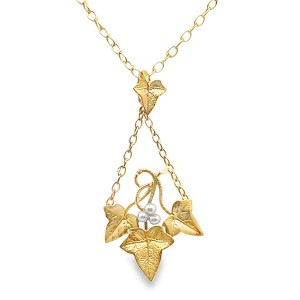 Estate Edwardian 18kt Yellow Gold French Ivy Leaf Pendant Necklace