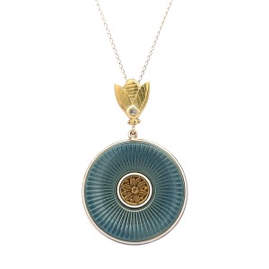 Estate Victorian 14kt Yellow Gold Enamel And Diamond Pendant